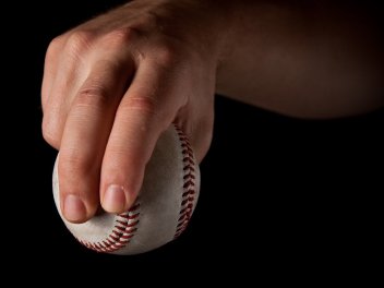  The slider pitching grip 