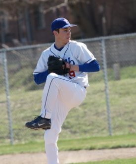  He's loading up the two seam grip 